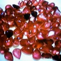 یاقوت تراش اشک (Natural Ruby Pear Cut