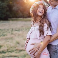 ژست عکس بارداری با همسر