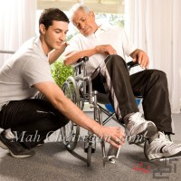 نگهدار سالمند مرد در شرق تهران
