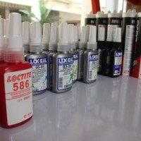 چسب های صنعتی ، تخصصی لاکتایت loctite و لاکسیل loxeal