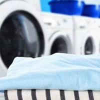 خشکشویی و اتوشویی واش تاش،ارائه انواع خدمات خشکشویی،شست و شو انواع لباس و پرده و لکه بری تخصصی