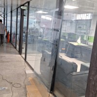 پارتیشن شیشه ای